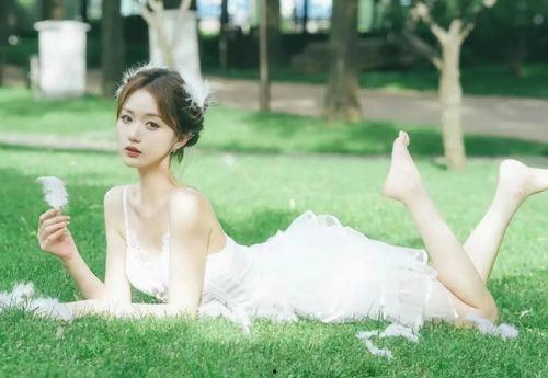 千万女网红吃瓜网站视频,热门视频背后的故事与真相